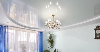 Глянцевый потолок Ахтубинск, цена от 4494 руб.