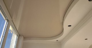 Натяжной потолок на балкон Ахтубинск, цена 6213 руб.